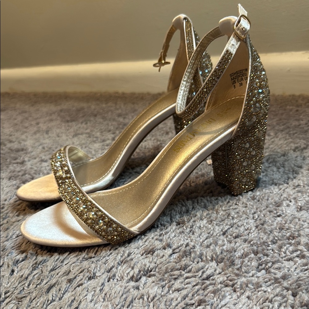Elegant Gold Women's Heels